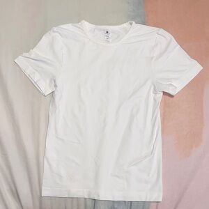 Yogalicious Skin Crew Neck Short Sleeve Size Medium